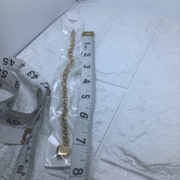 316L Stainless Steel Heart‎ Bracelet Women’s Gold Tone - Picture 3 of 5